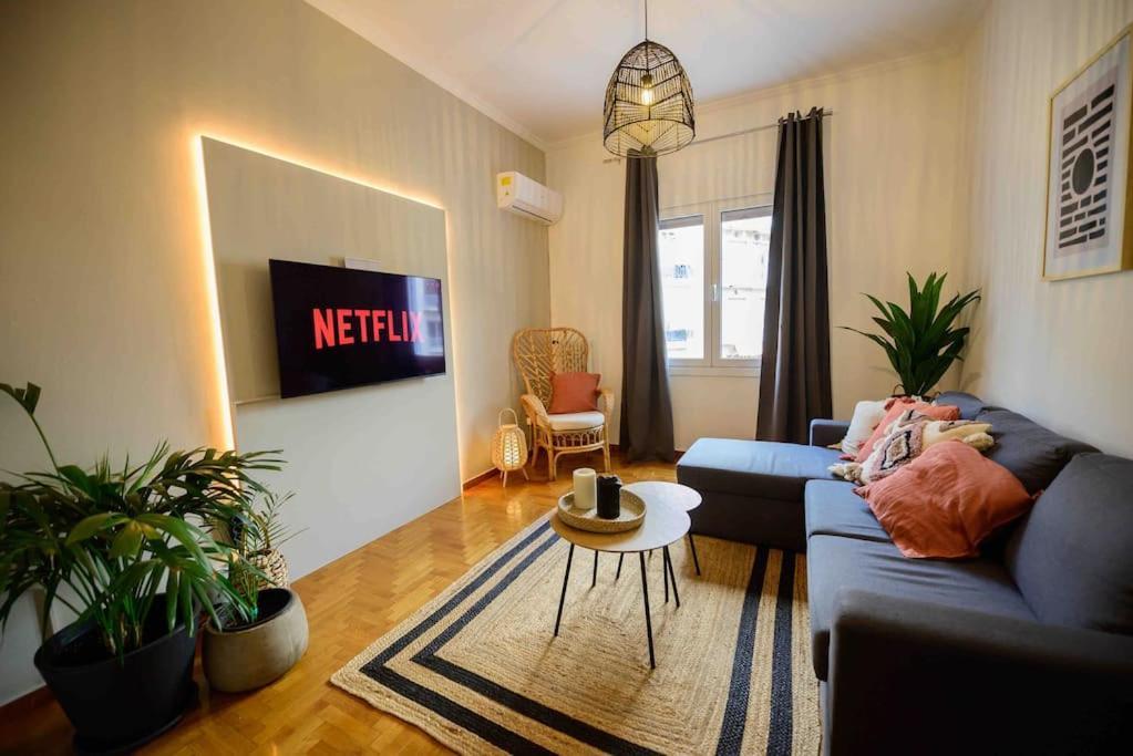 Boho Luxury 2 Bedroom Apartment, Acropolis Museum View アテネ エクステリア 写真